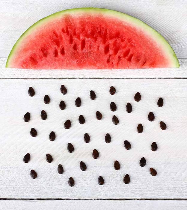 367_9-Best-Benefits-Of-Watermelon-Seeds-For-Skin-Hair-And-Health_313927397.jpg_1-624x702.jpg