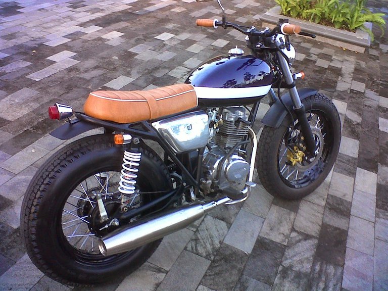 Thunder-125-Modifikasi-Japs-Style--3721-modifikasiByamahaBrxzBdrag.jpg