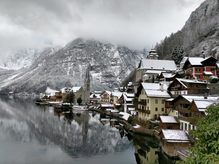 hallstatt-winter.jpg