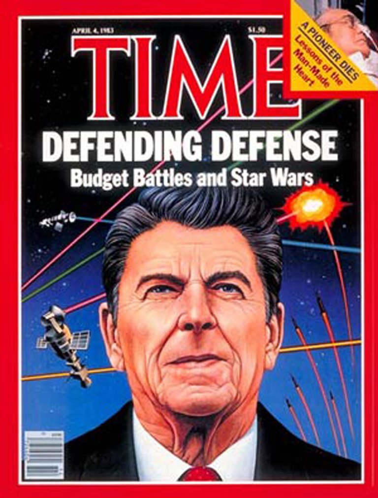 2-Ronald-Reagan-Star-Wars-program.jpg