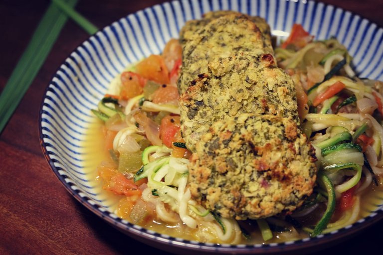 zoodles-falafel-2.jpg