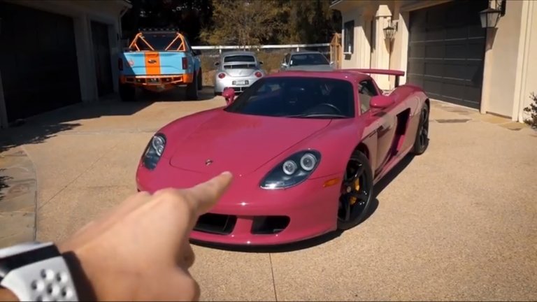 Porshe Carrera GT.jpg