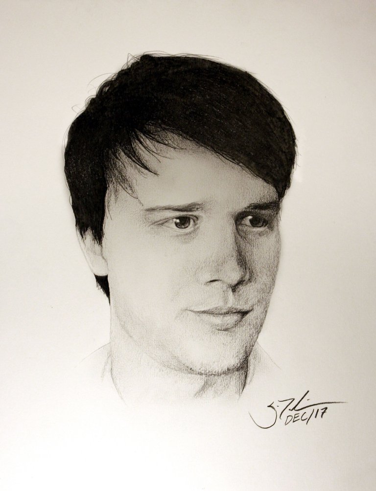 SelfPortraitPencil2017.jpg