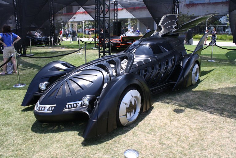 batman-forever-batmobile-val-kilmer.jpg