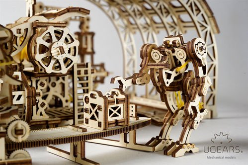 Ugears_Robot_Factory_Mechanical_Town_Series_1_m.jpg