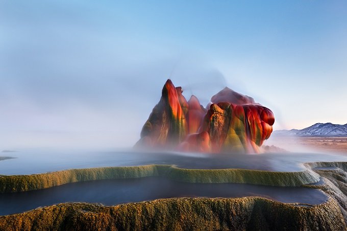 fly_geysir_us_680.jpg