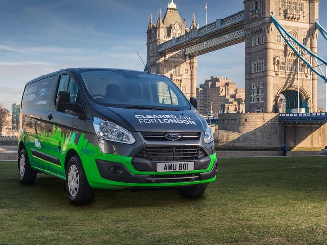 ford-transit-custom-phev-1.jpg