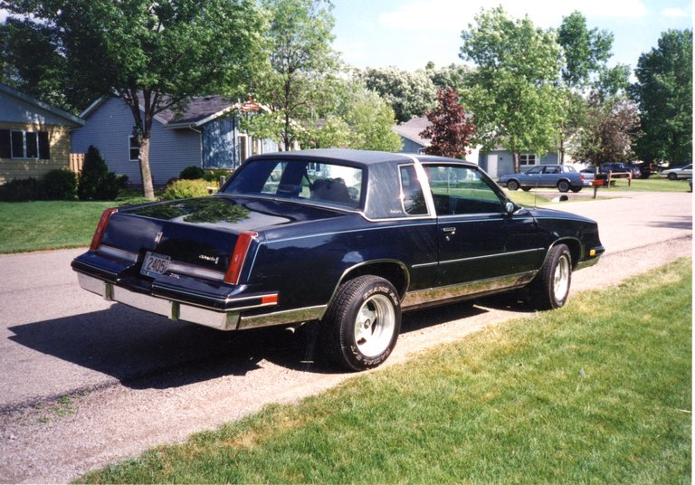 86 Cutlass 005.jpg