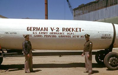 V-2 08 Sandy officers.jpg