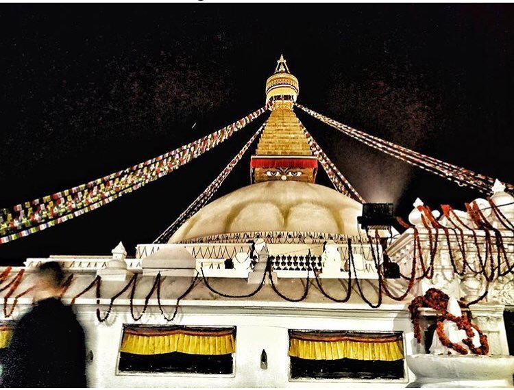boudhs stupa.jpg