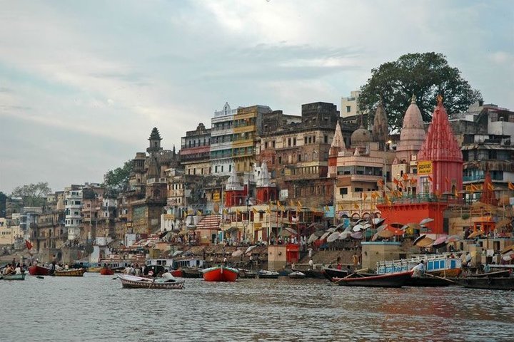 Ghats-of-Varanasi.jpg