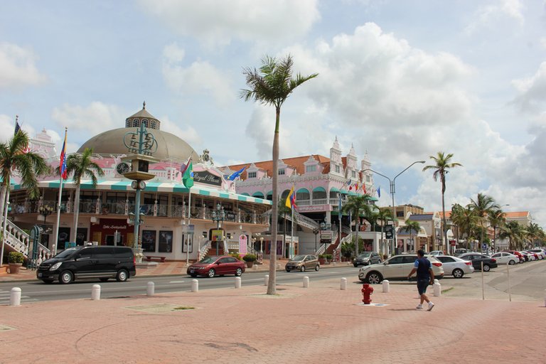 Oranjestad,-Aruba.jpg