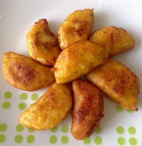 Empanadas-de-Plátano-maduro-rellenas-de-queso-2-292x300.jpg