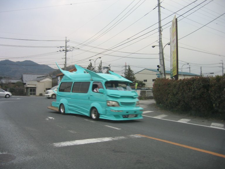 Custom van in Japan.JPG