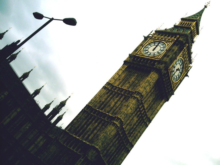 Big Ben and Houses of Parliament (3).JPG