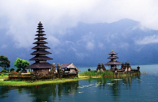 keindahan_wisata_alam_indonesia_ - Copy 1.jpg