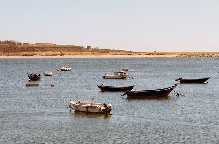 Fishing boats in Porto.jpg