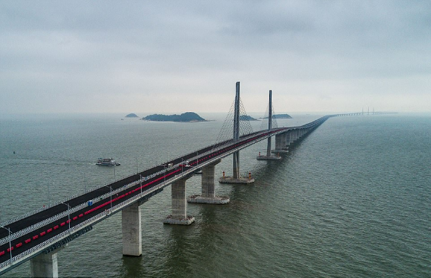 Screenshot-2018-1-5 world's longest sea bridge opens in china - Google Search.png