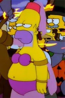 Es-una-bruja-homer-simpson.jpg