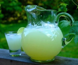 334_nimbu-ka-sharbat-recipe.jpg