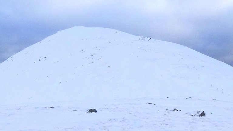 66 Looking up to Nicky and John on ridge from bealach.jpg