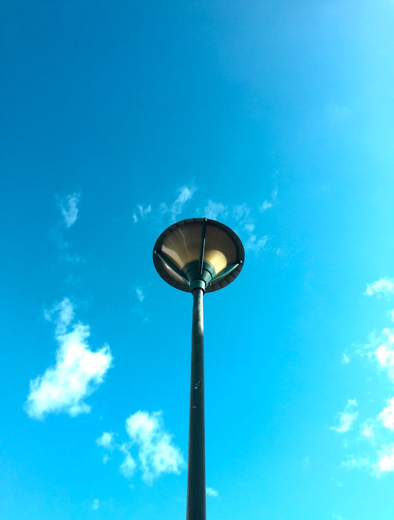 Lampost.jpg