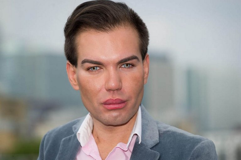 Rodrigo-Alves.jpg