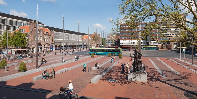 01-10-2014_stationsplein-02.jpg