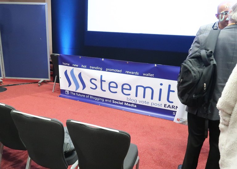 Steemit Presentation -  (6).JPG