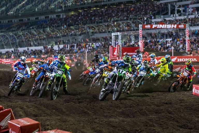 2018-ama-supercross-format-changes-1.jpg