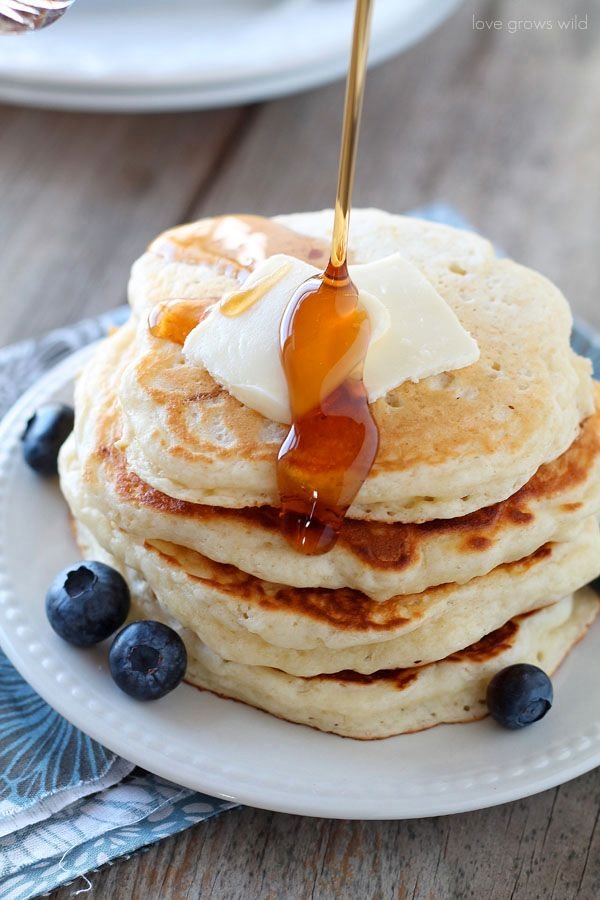 Buttermilk-Pancakes-5.jpg