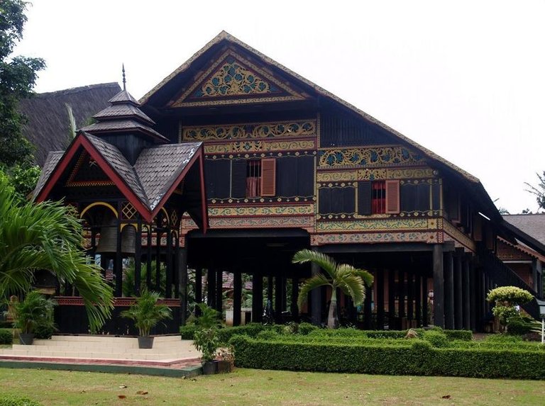 Museum-Aceh1.jpg