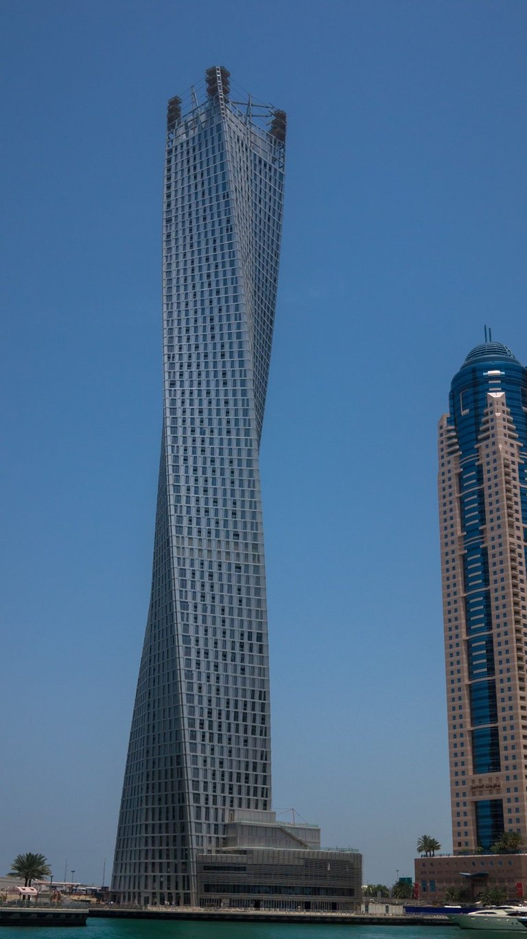 Infinity_Tower_-_Dubai.jpg