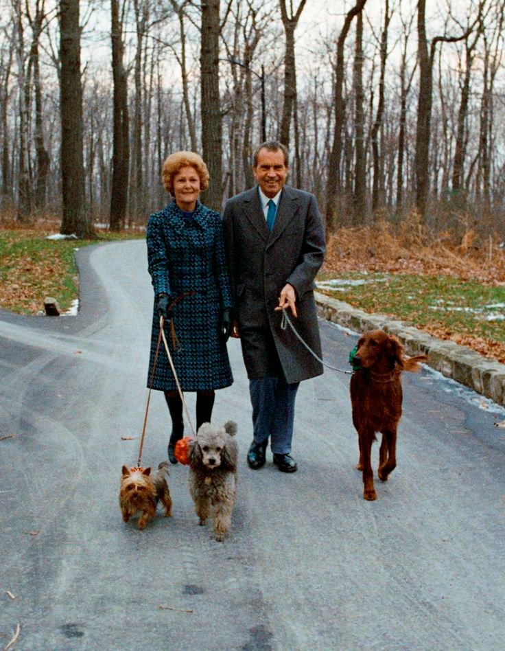 RICHARD NIXON King Timahoe, Vicki and Pasha.jpg