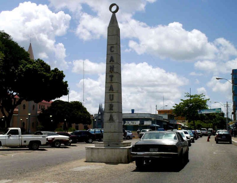 obelisco de cantaura.jpg