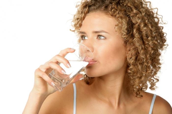 woman-drinking-water.jpg