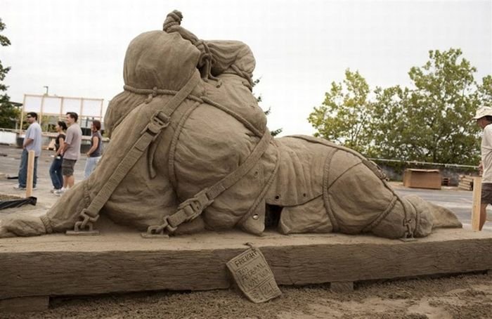 best_sand_art_60 sculpture.jpg