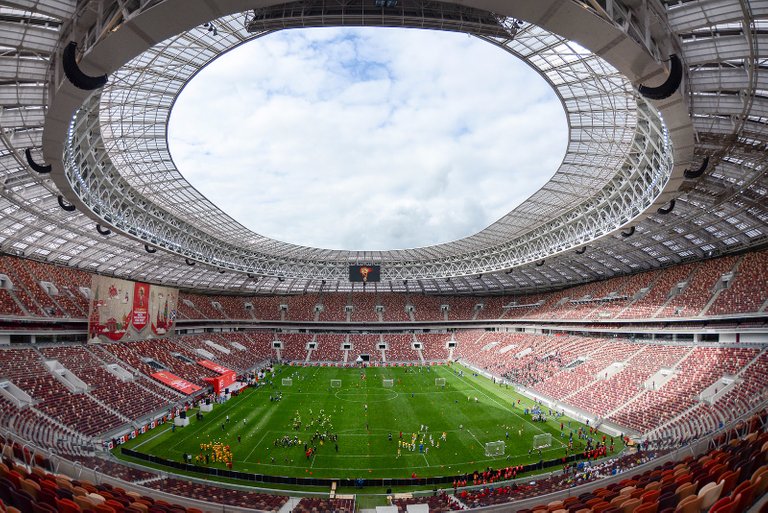 Luzhniki_Stadium2.jpg