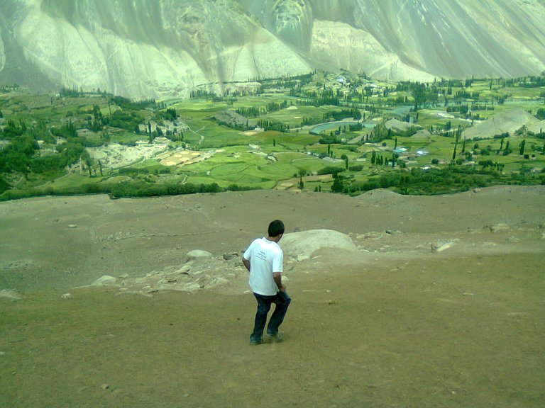 Phander_Valley_Ghizer_Gilgit_Baltistan_3.jpg