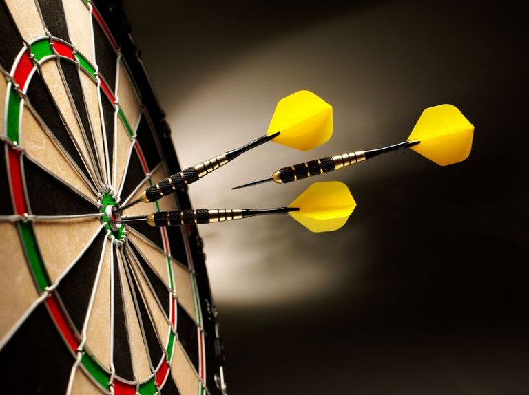 darts-target-bullseye.jpg