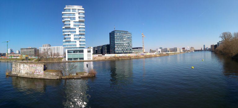 20160317_142224_Pano.jpg