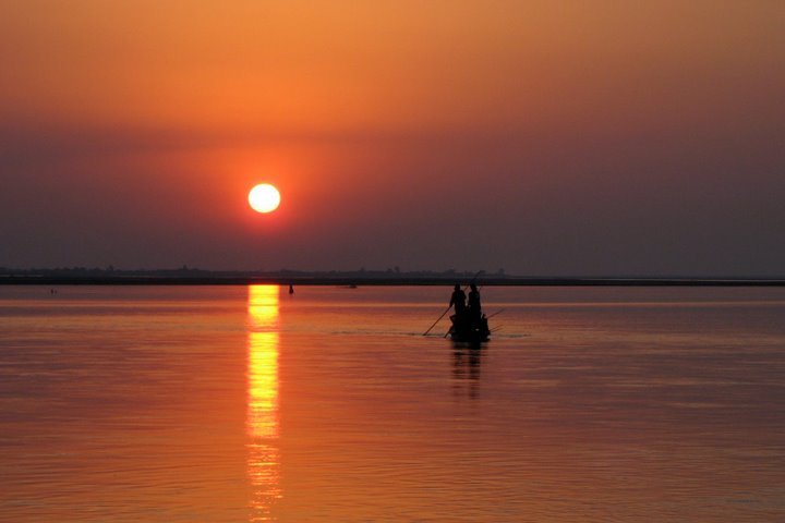 Sunset-On-River-Brahmaputra.jpg