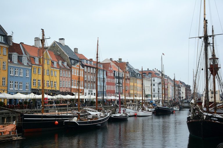 copenhagen-2941881_1280.jpg