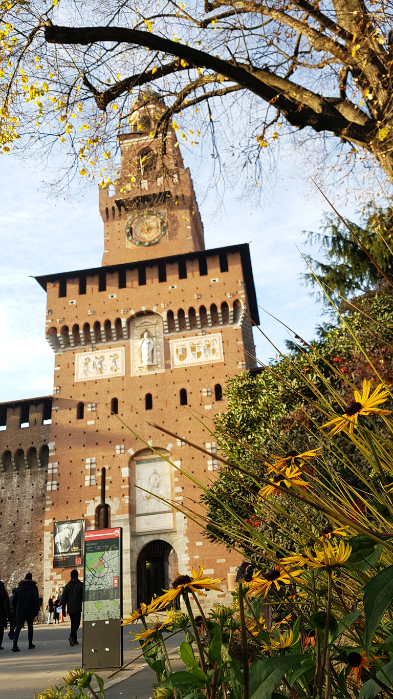 Sforzesco castle Milano 3.png