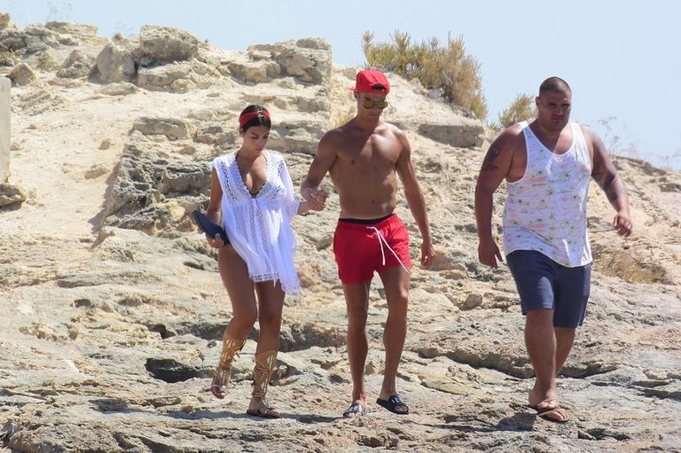 Real-Madrid-Superstar-soccer-player-Cristiano-Ronaldo-and-Georgina-Rodriguez-on-holidays-in-Formente.jpg