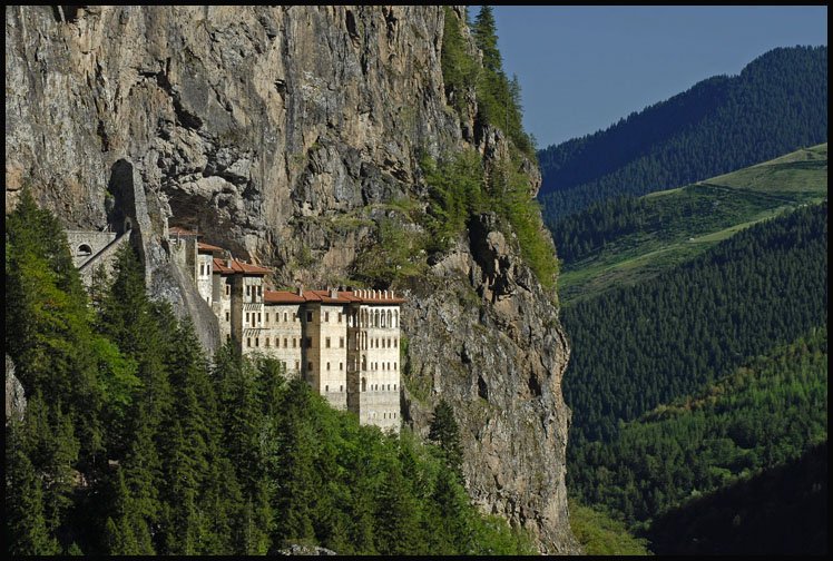 sumela_monastery.jpg