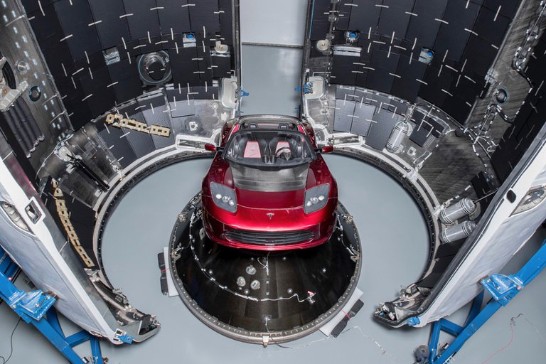 Tesla Roadster into space.jpg