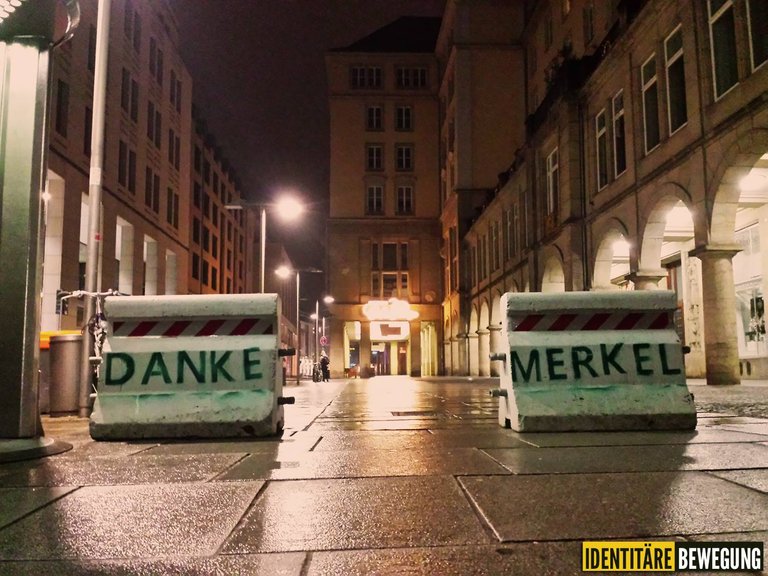 Merkel-Steine.jpg