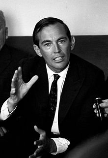 Christiaan_Barnard_1969.jpg