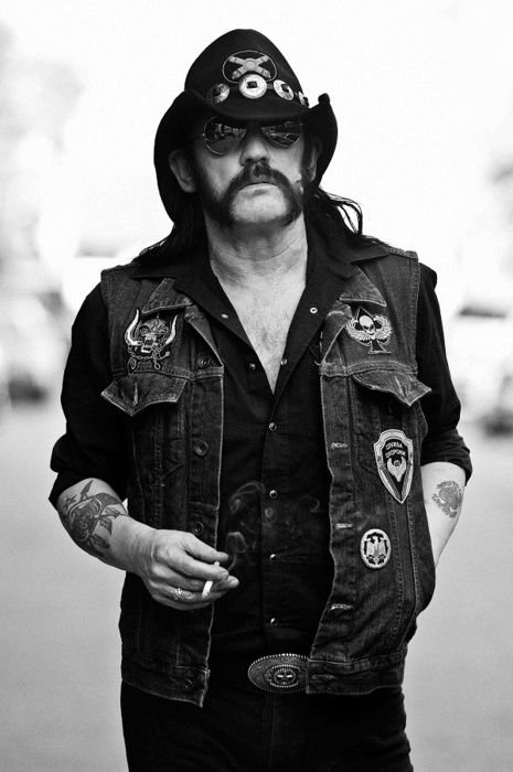 8245bd51ea22dda110a55550622b76a1--lemmy-motorhead-lemmy-kilmister.jpg